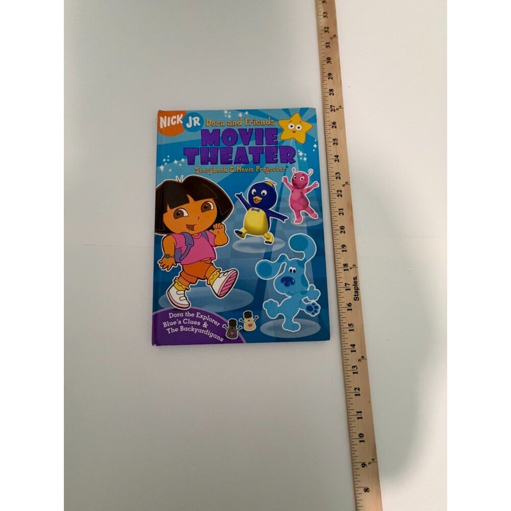 Nick Jr Dora and Friends MOVE THEATER storybook